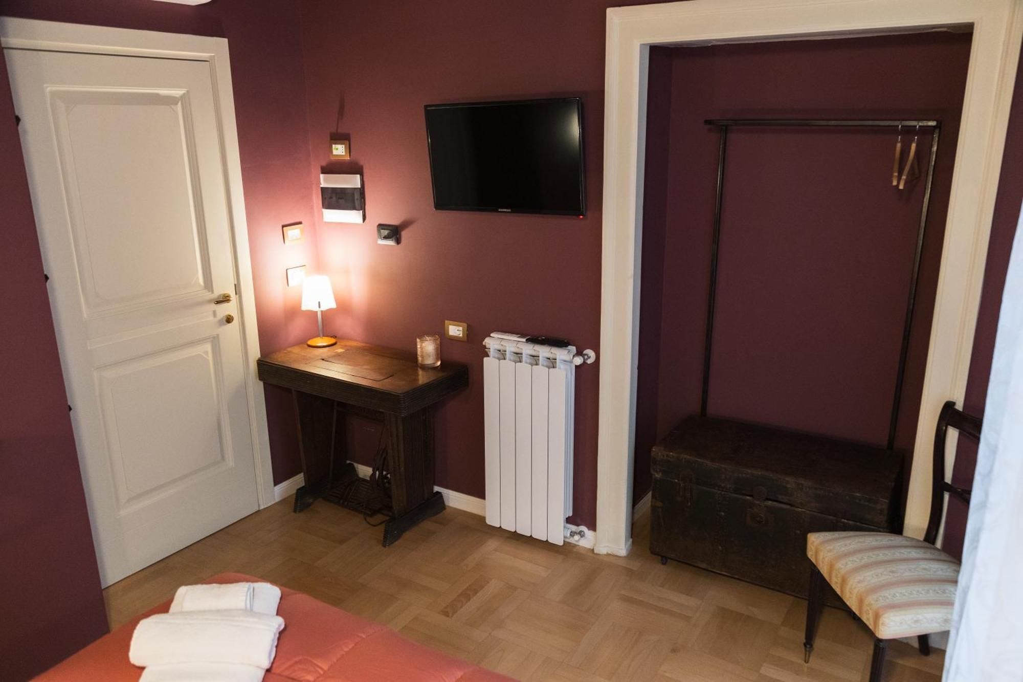 I Leoni Di Rosaroll Bed & Breakfast Napoli Dış mekan fotoğraf