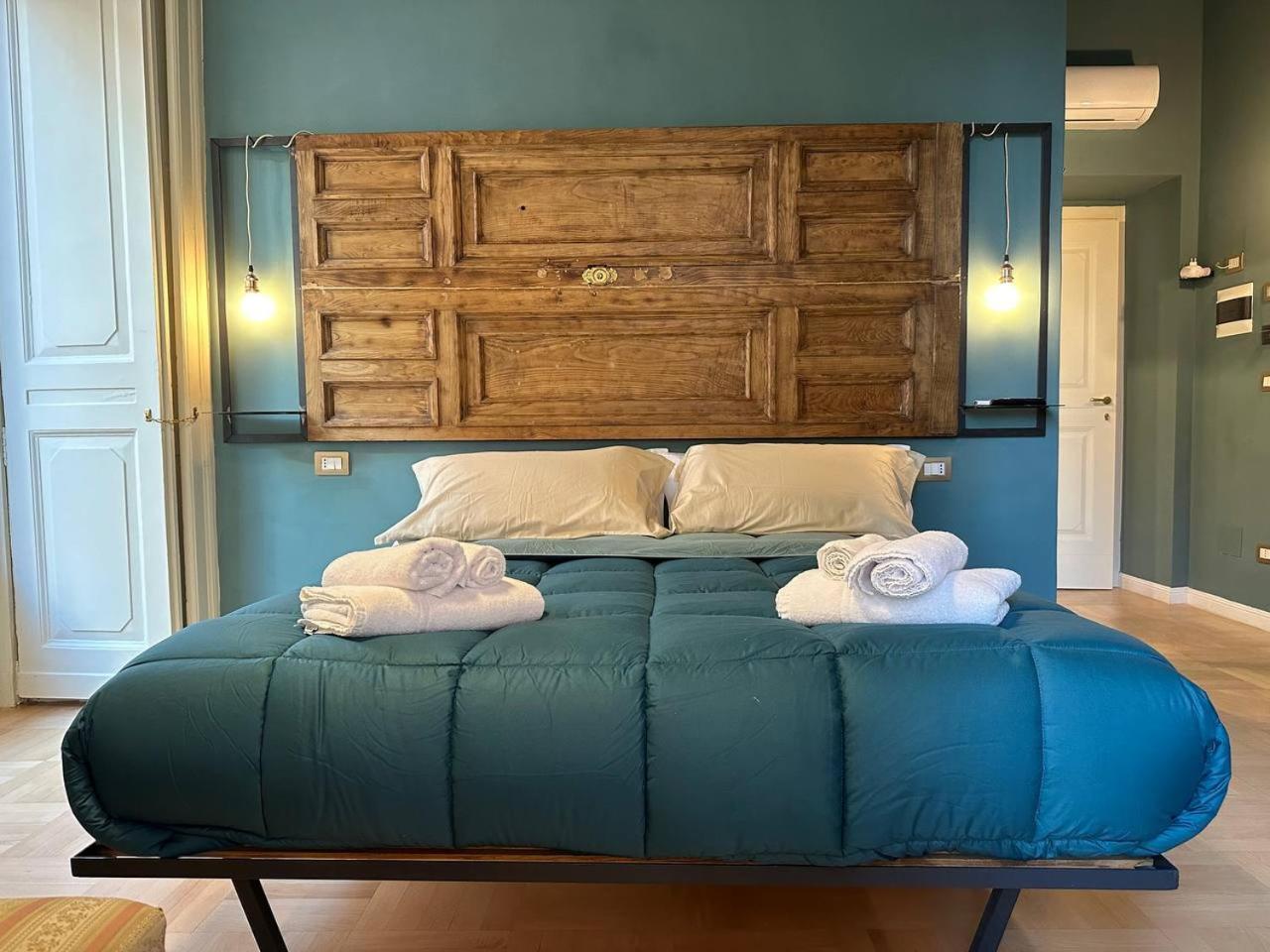 I Leoni Di Rosaroll Bed & Breakfast Napoli Dış mekan fotoğraf