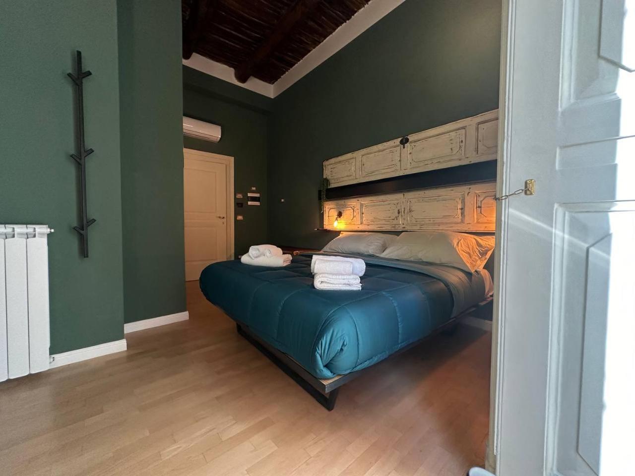 I Leoni Di Rosaroll Bed & Breakfast Napoli Dış mekan fotoğraf