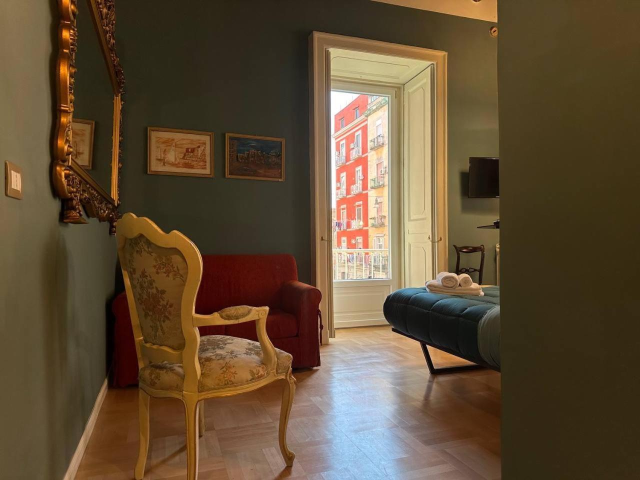 I Leoni Di Rosaroll Bed & Breakfast Napoli Dış mekan fotoğraf
