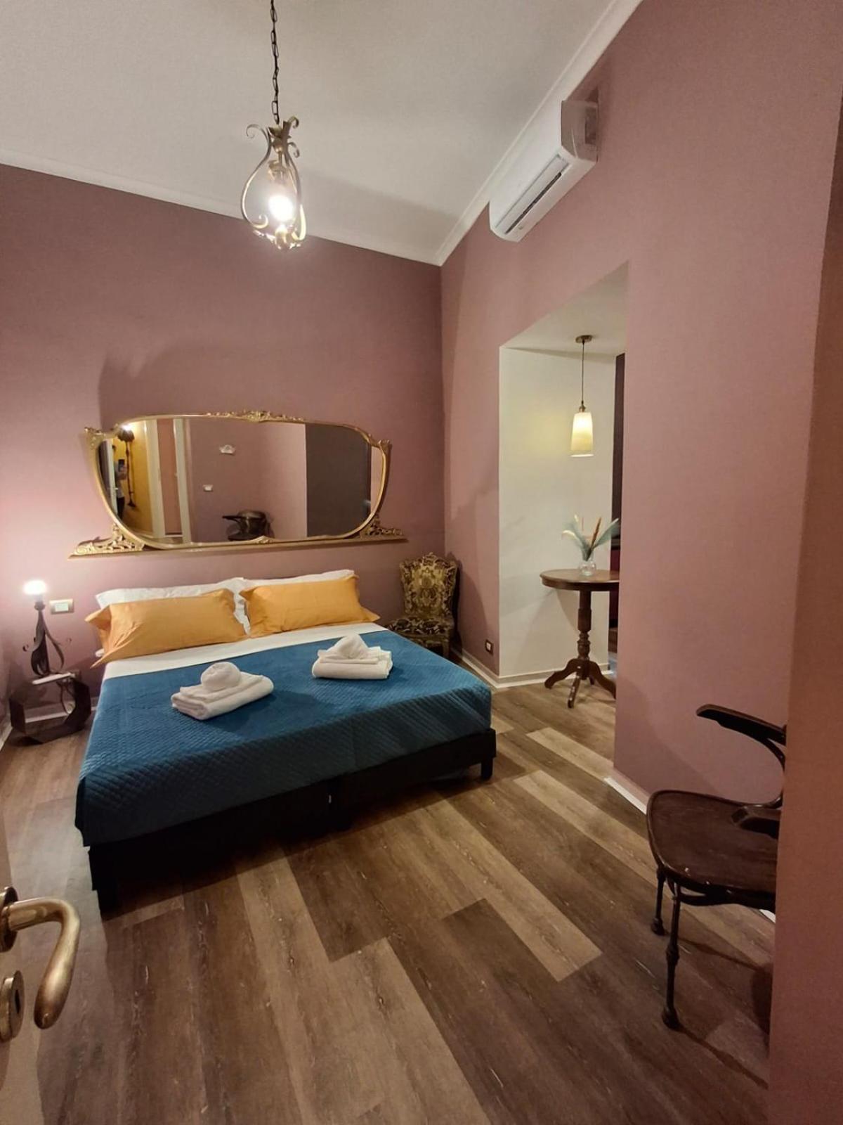 I Leoni Di Rosaroll Bed & Breakfast Napoli Dış mekan fotoğraf